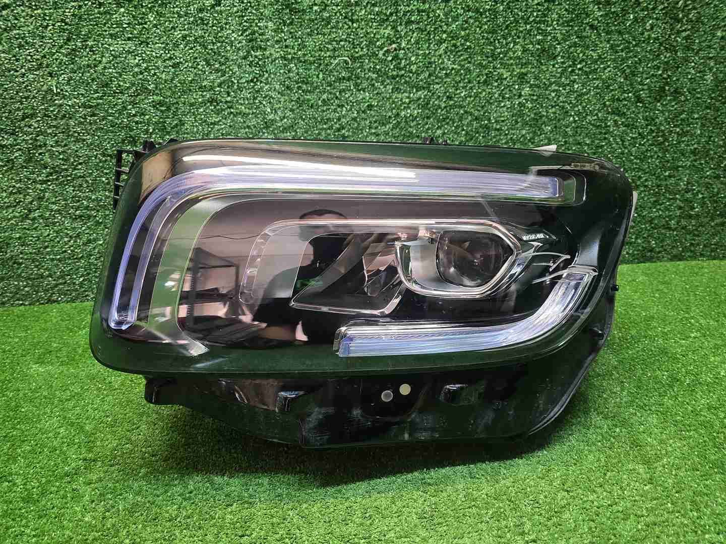 Фара левая Mercedes GLB X247 (2019-2023) LED