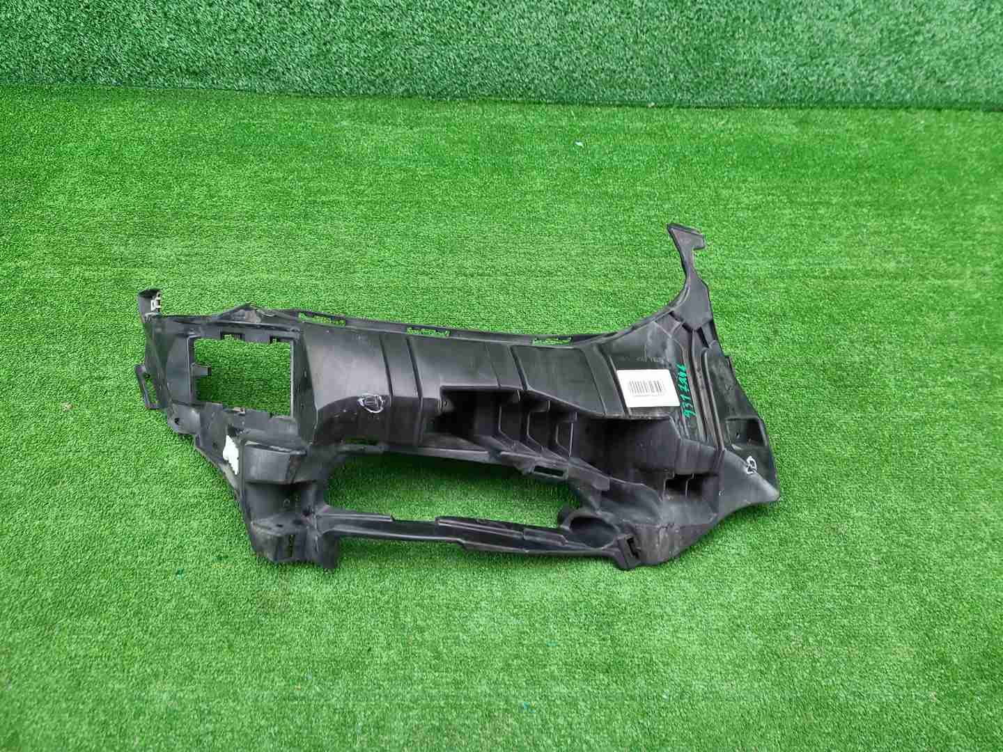 Кронштейн ПТФ правый BMW X3 G01 (17-21) M-paket