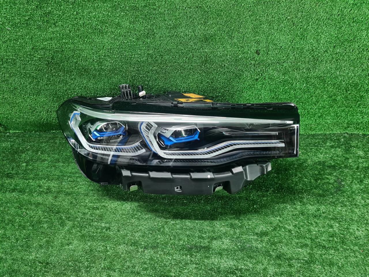 Фара правая BMW X7 G07 (2019-2022) Laser Light