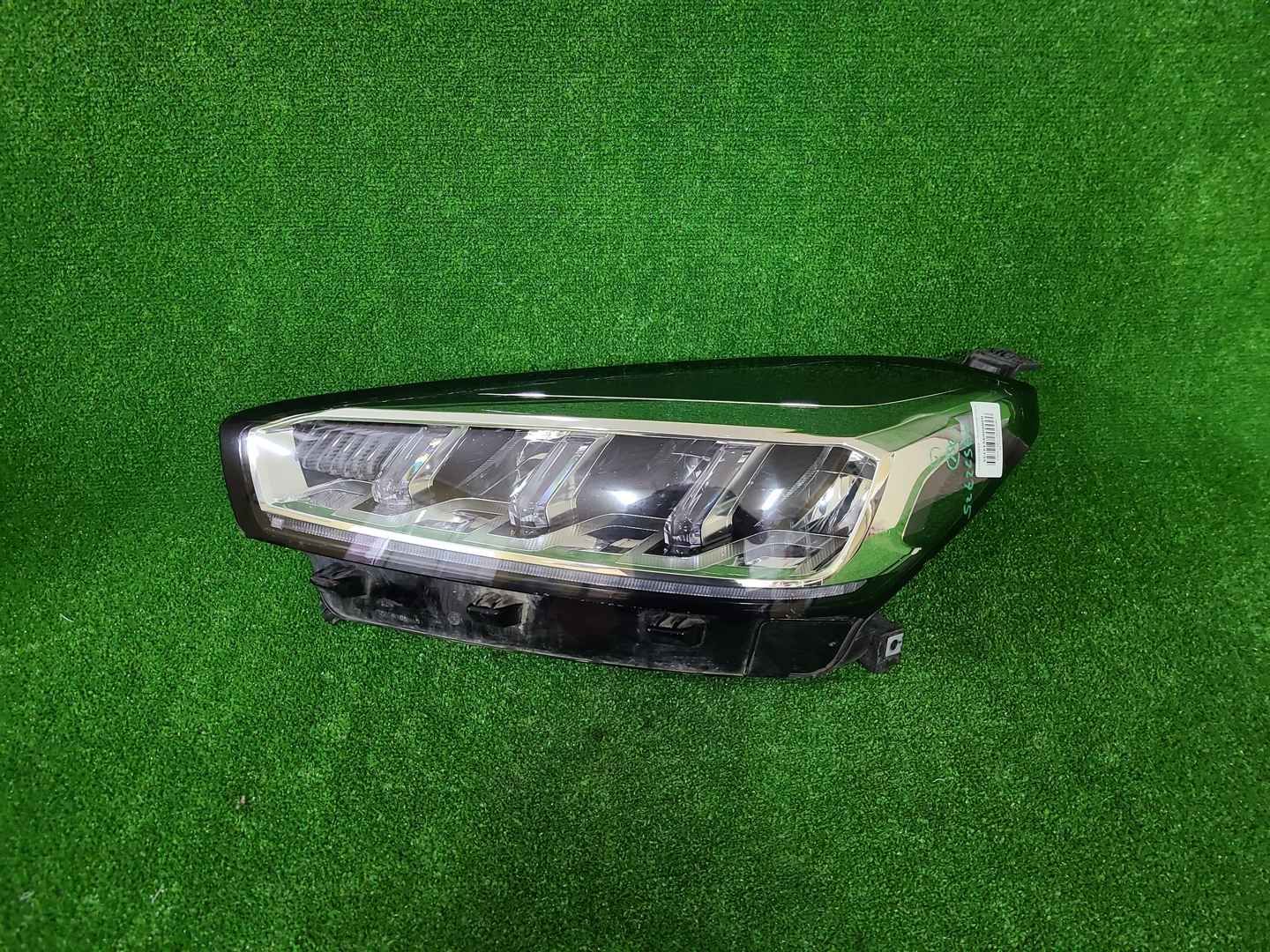 Фара левая Chery Tiggo 7 Pro (2020-2024) LED