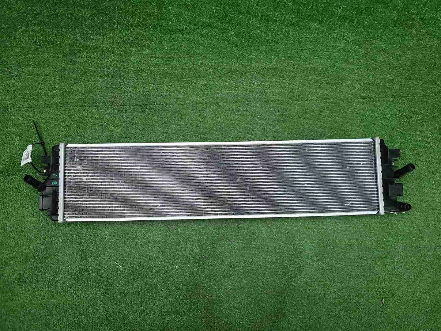 Радиатор охлаждения верхний Lixiang L9 (2022-н.в.)