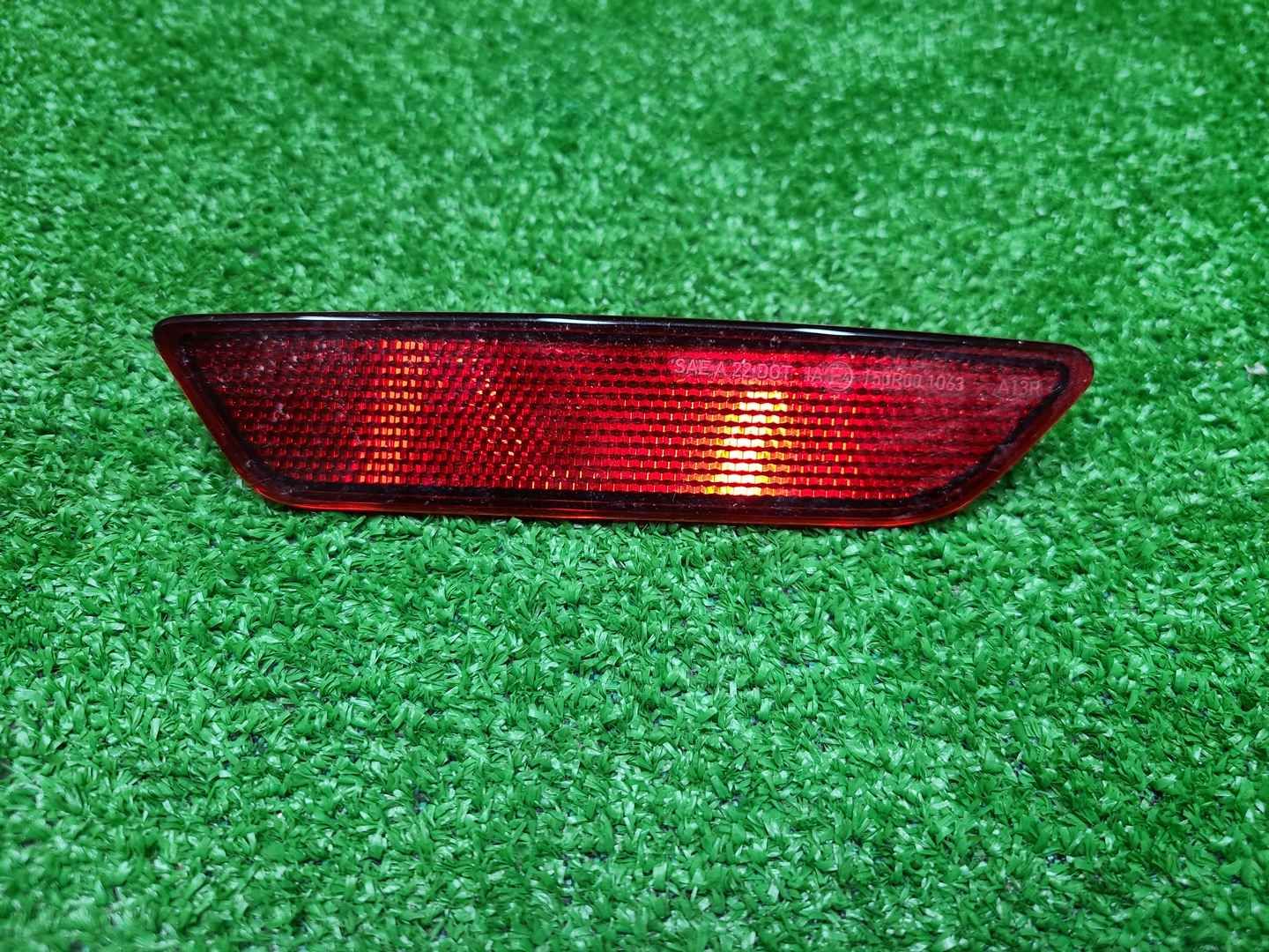 Катафот правый BMW 5er G60 (2023-н.в.) M-paket