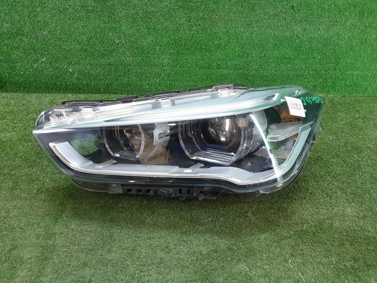 Битая Фара левая BMW X1 F48 (2015-2019) LED