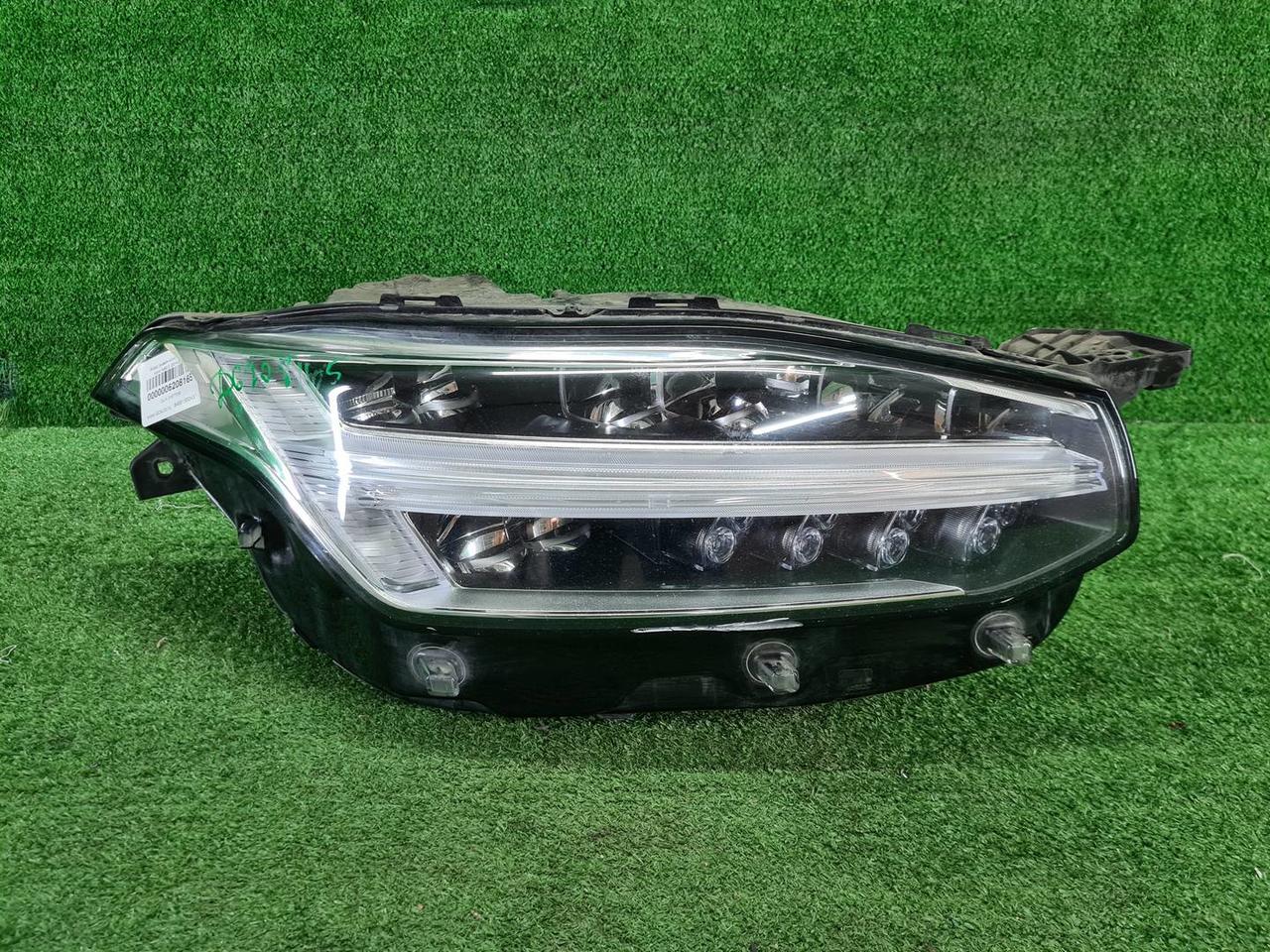 Фара правая Volvo XC90 2 (2014-2019) Full LED