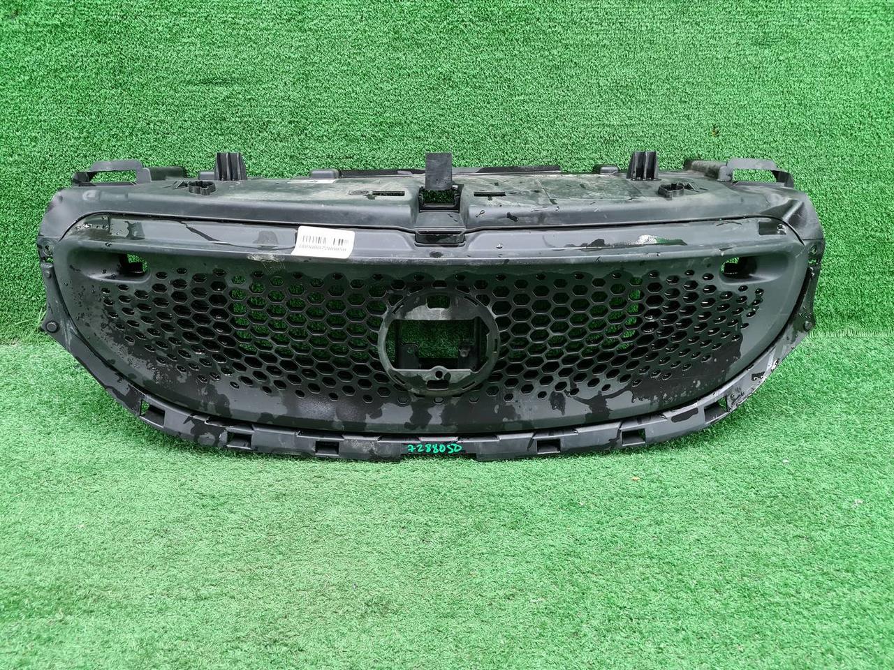 Решетка радиатора Smart Fortwo 3 (2014-н.в.)