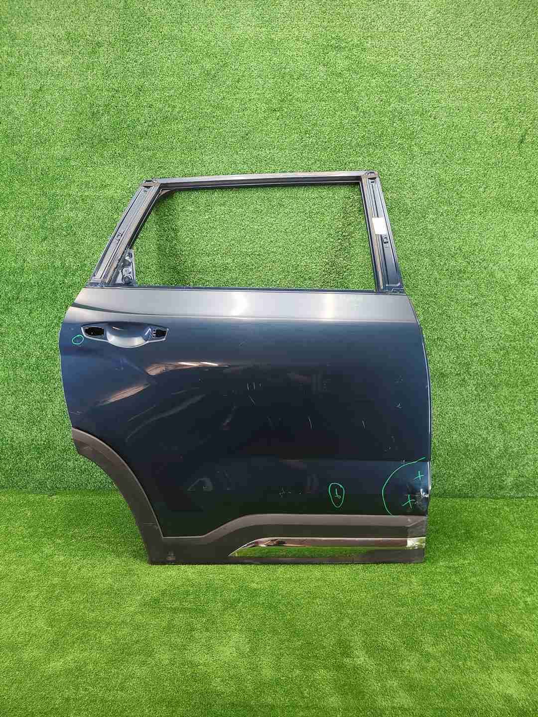 Дверь задняя правая Geely Okavango (2023-н.в.)