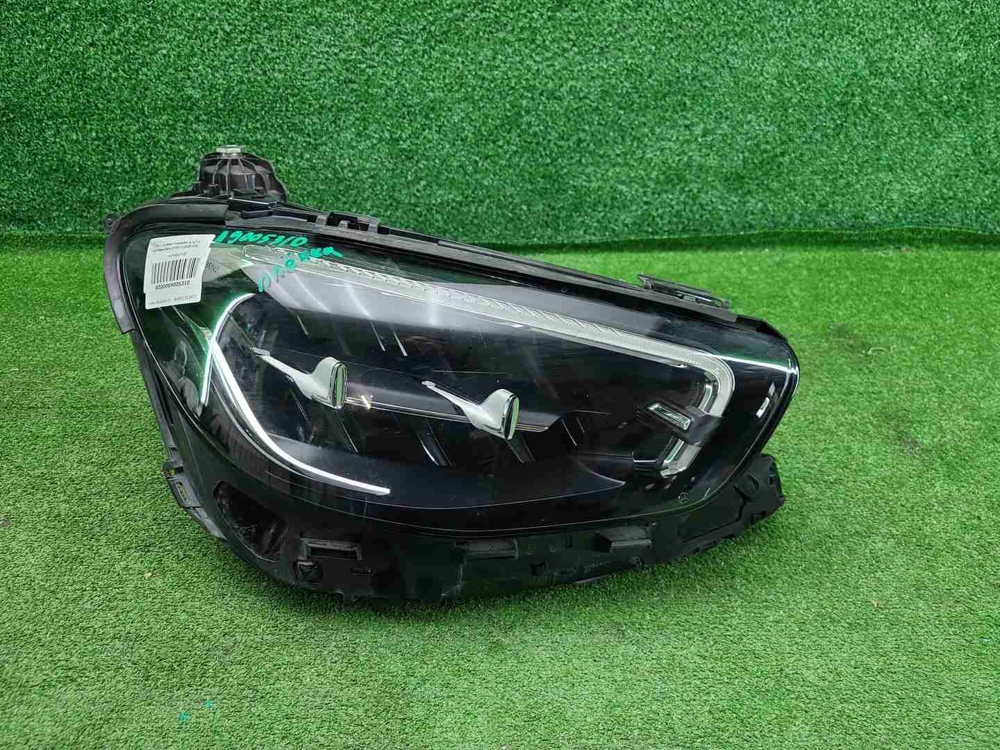 Фара правая Mercedes E W213 (2020-2023) LED