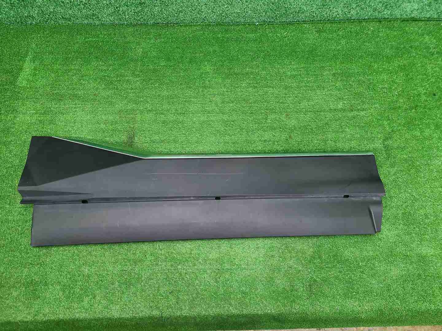 Накладка двери передняя левая GAC GS8 2 (21-нв)