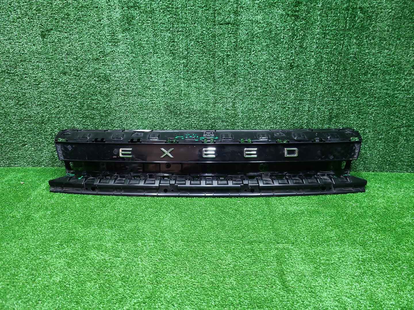 Решетка радиатора EXEED LX (2021-н.в.)