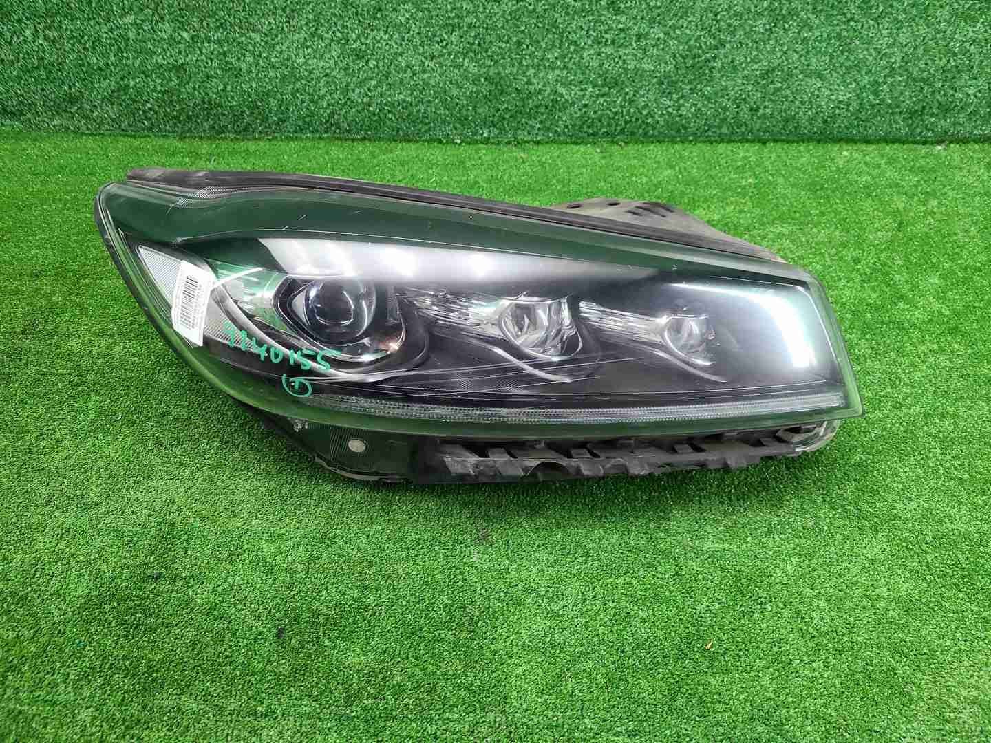 Фара правая Kia Sorento 3 UM Prime (2017-2020) LED
