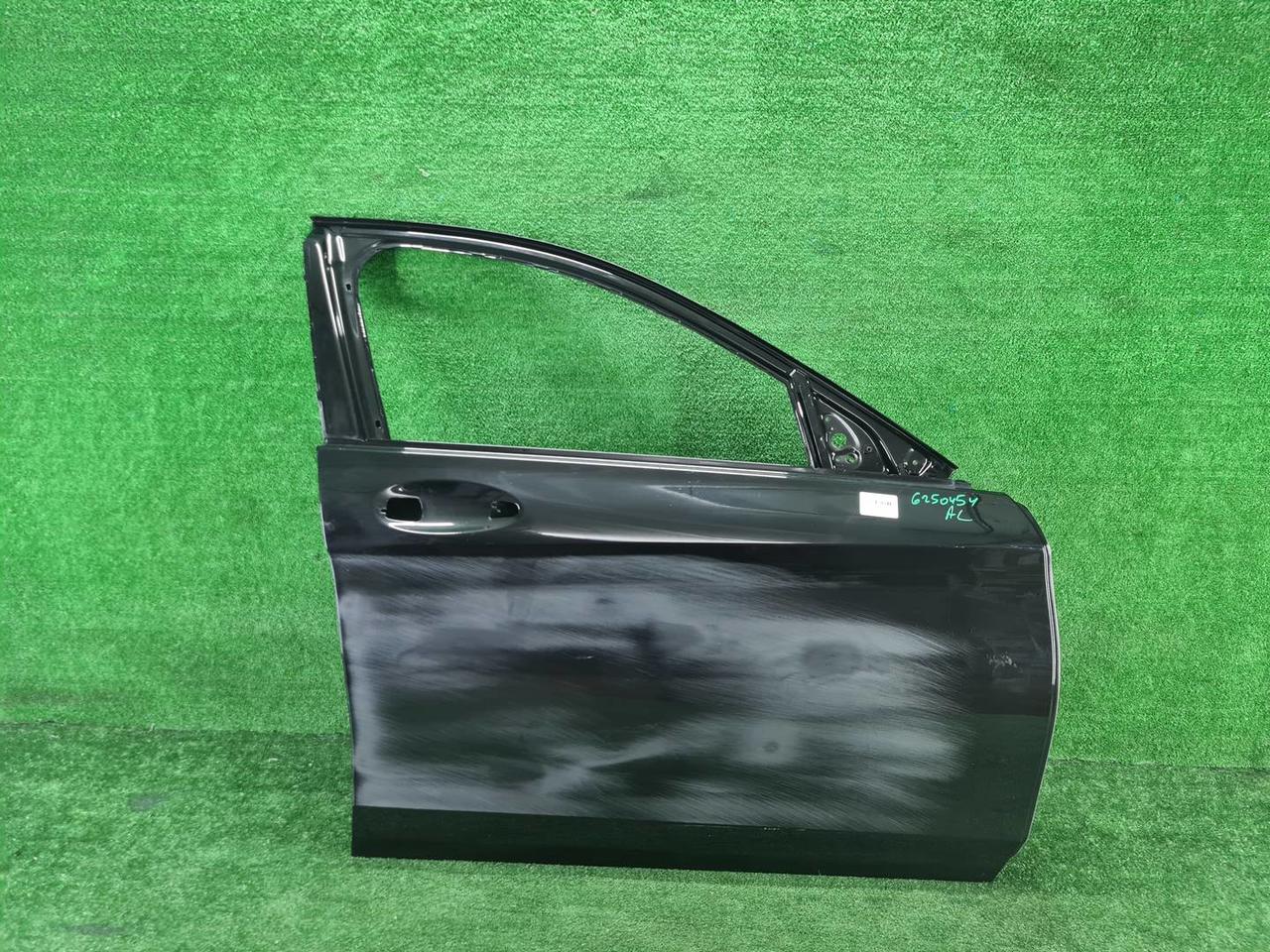 Дверь передняя правая Mercedes C W205 (2014-2023)
