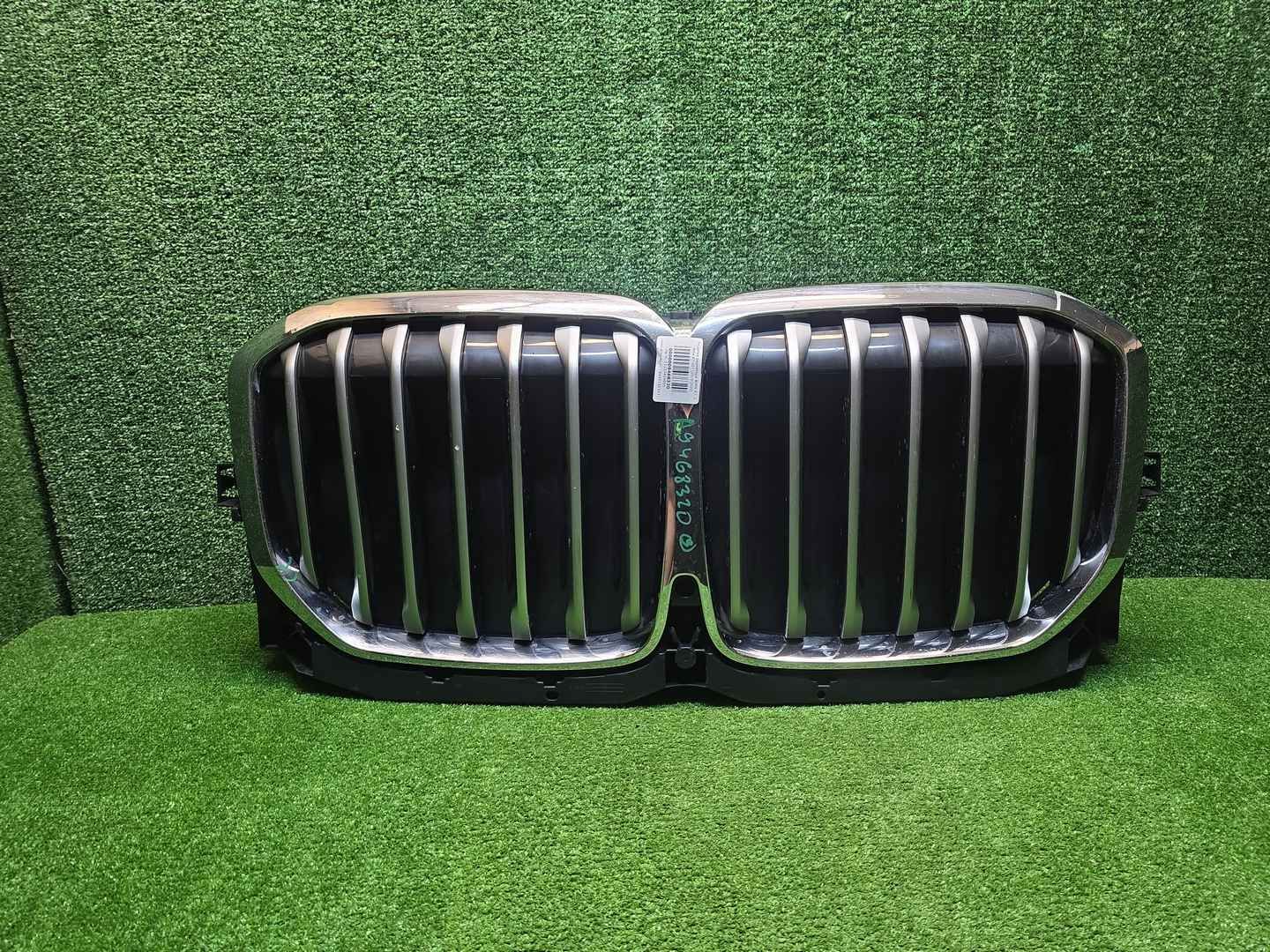 Решетка радиатора BMW X7 G07 (2019-2022)