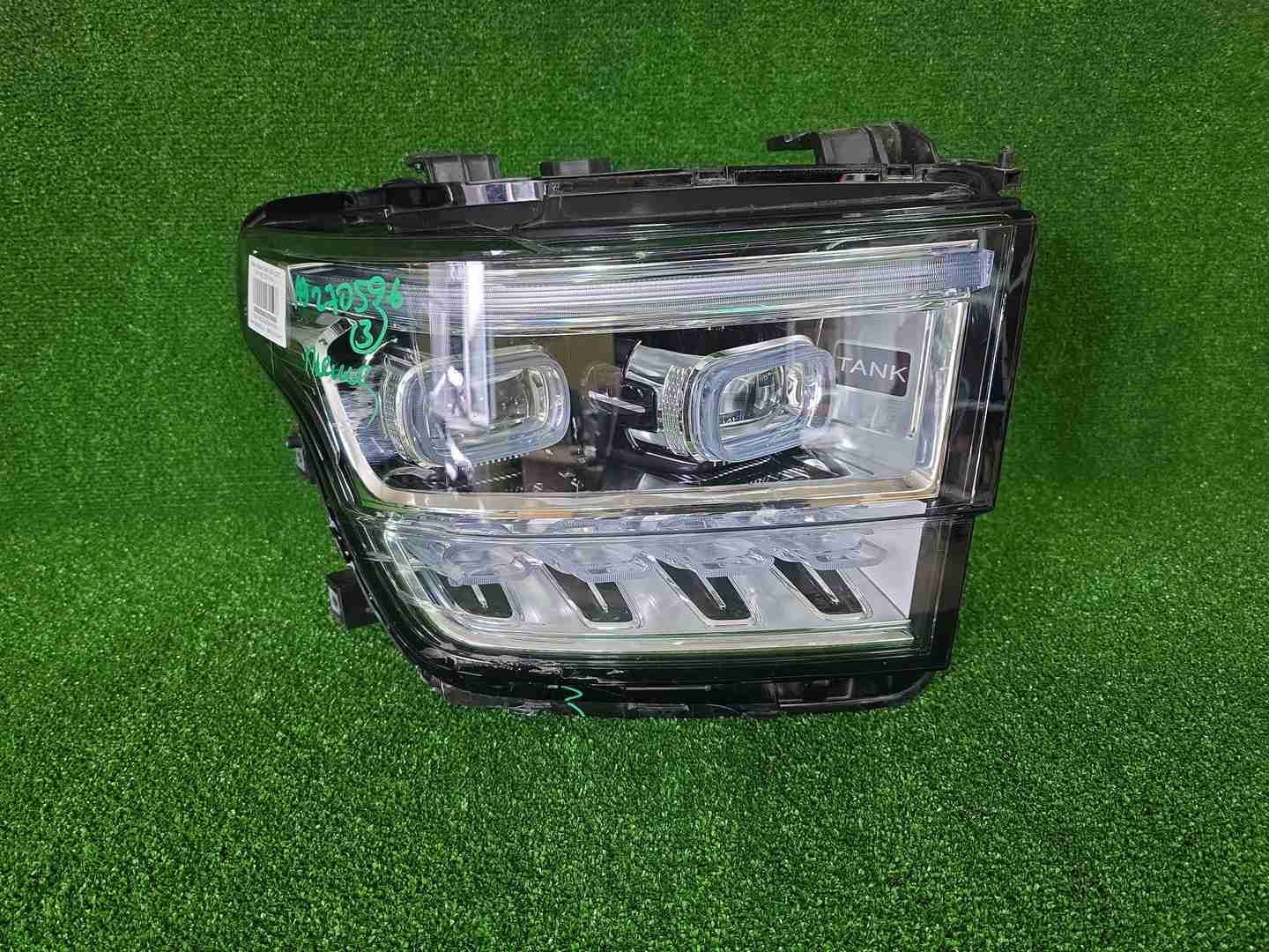Фара правая Tank 500 (2021-н.в.) LED
