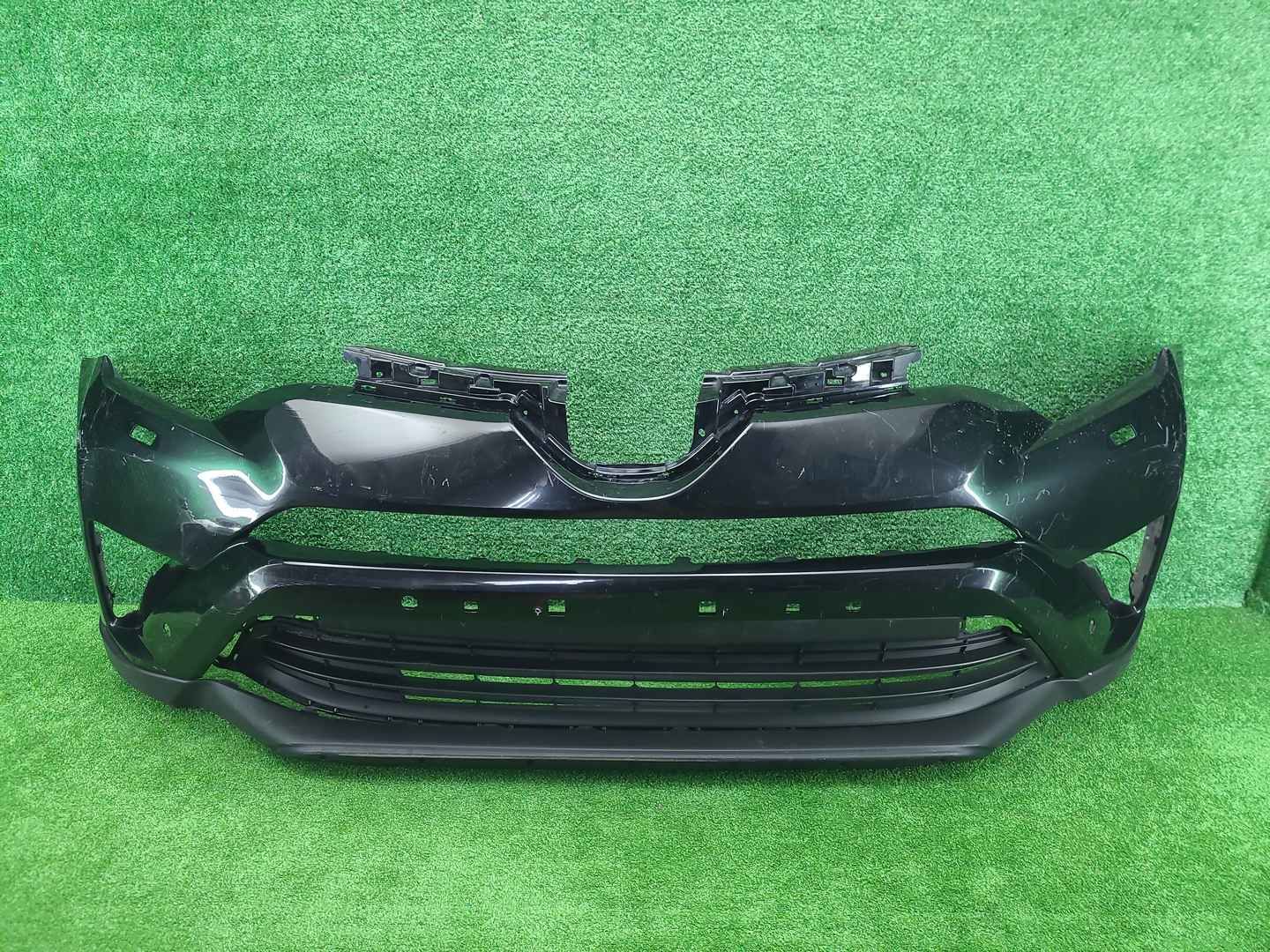 Бампер передний Toyota RAV 4 CA40 (2015-2019)