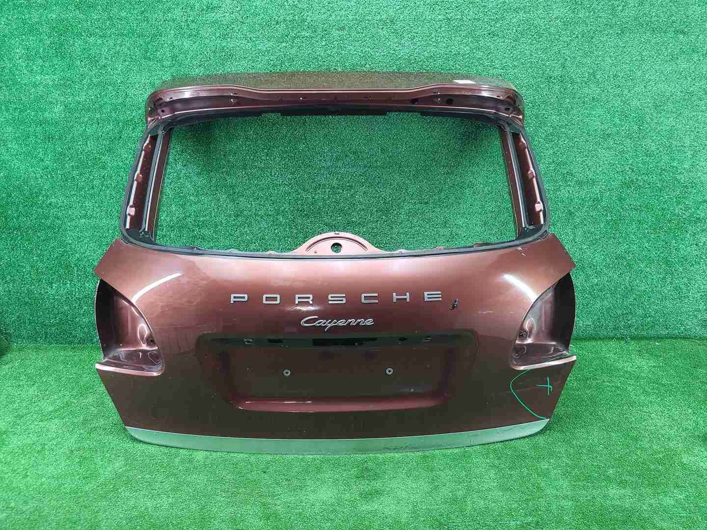 Крышка багажника Porsche Cayenne 2 958 (2010-2014)