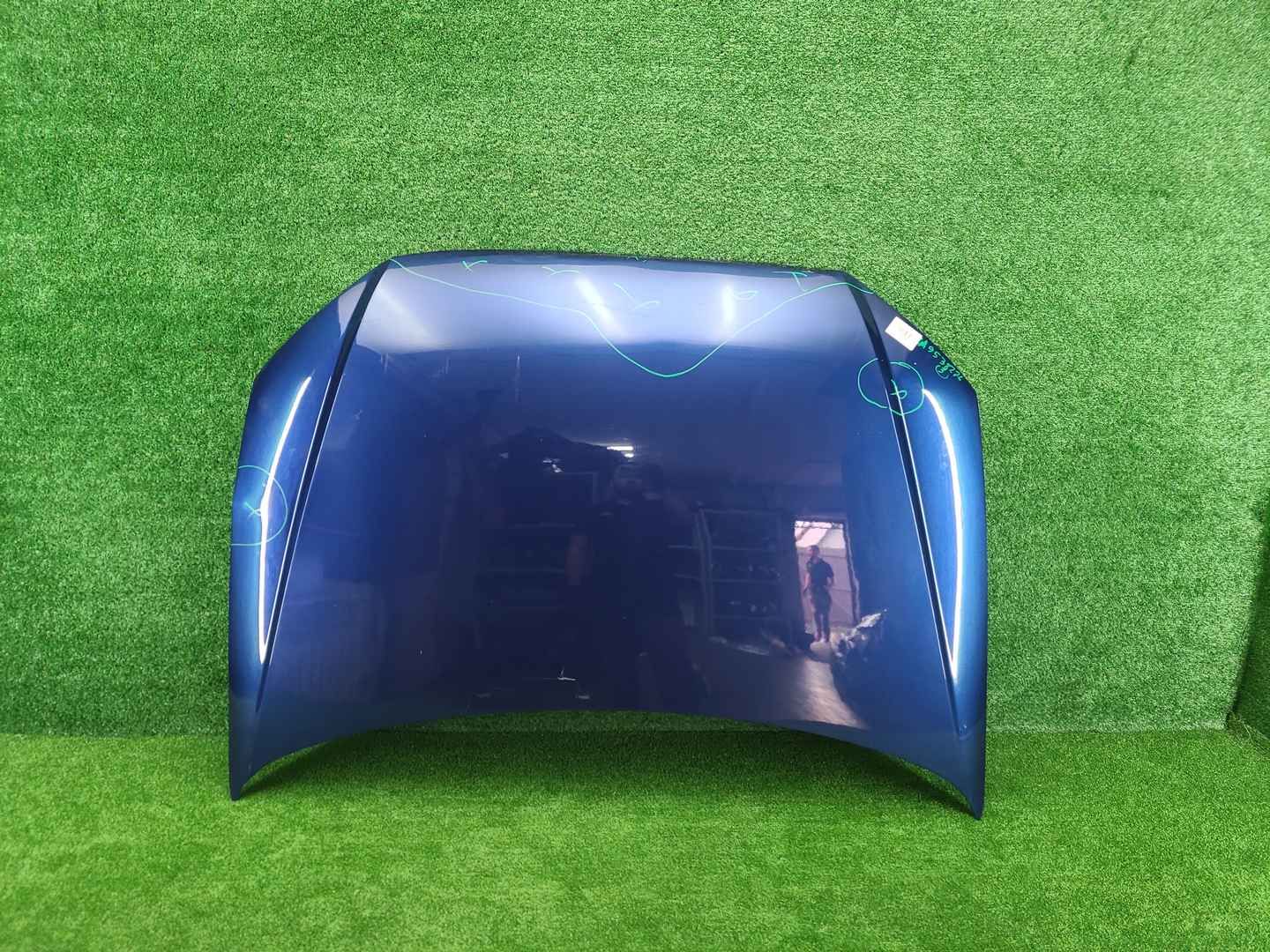 Капот VW Polo Sedan (2015-2020)