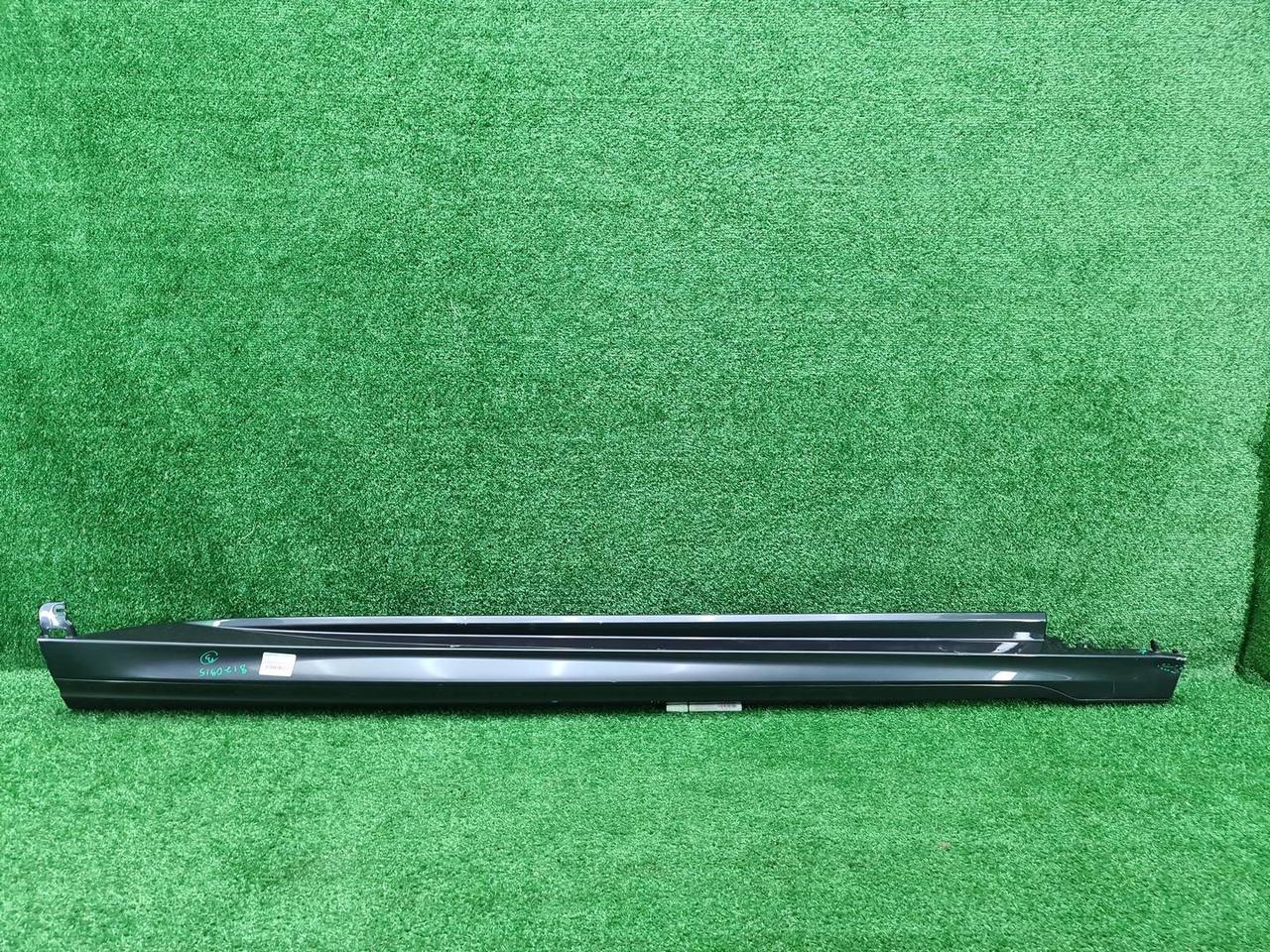 Накладка порога правая BMW X6 G06 (19-нв) M-paket