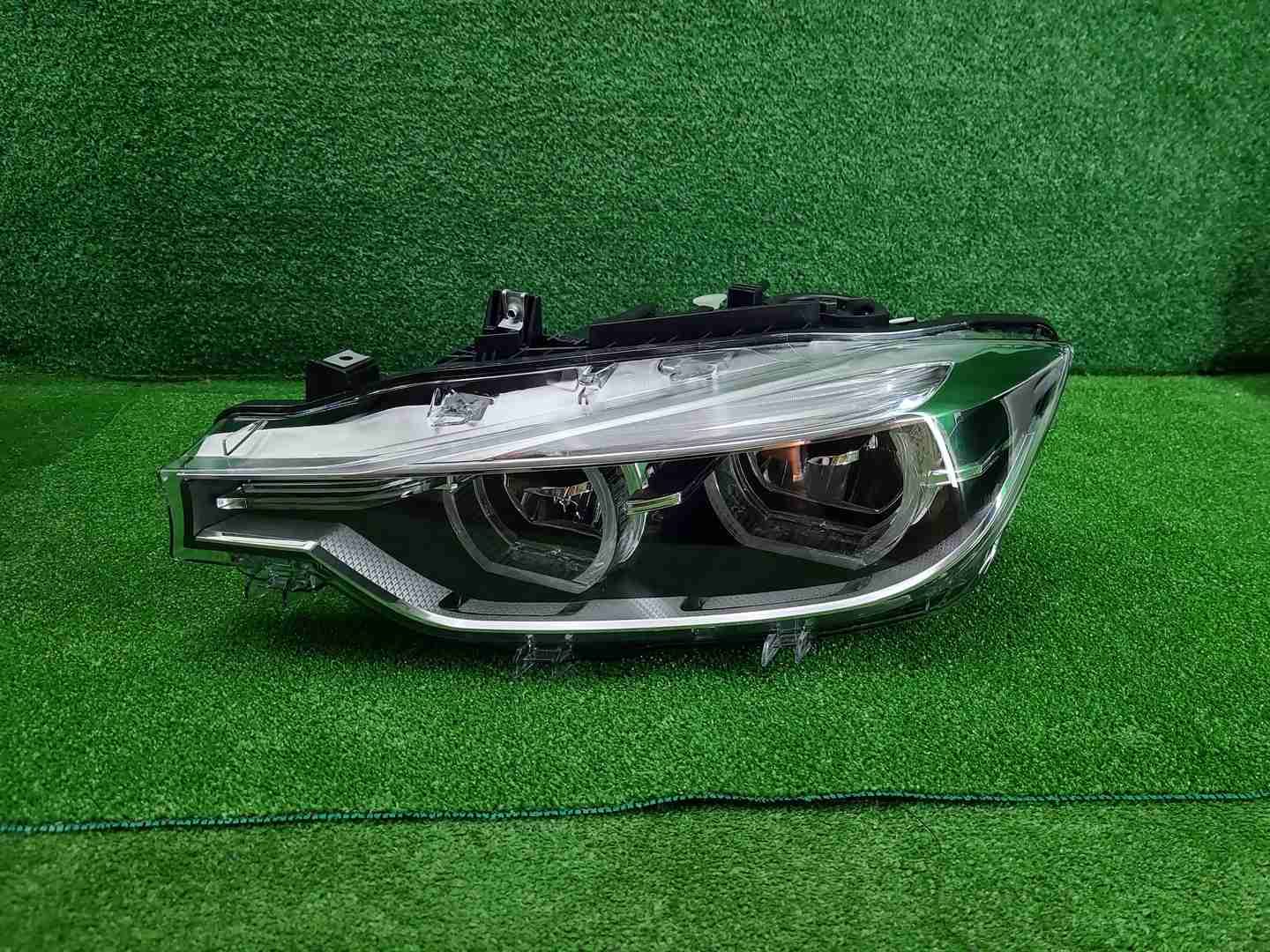 Фара левая BMW 3er F30 (2015-2020) LED