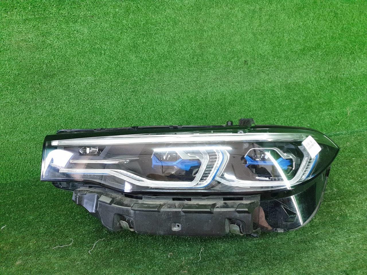 Фара левая BMW X7 G07 (2019-2022) Laser Light