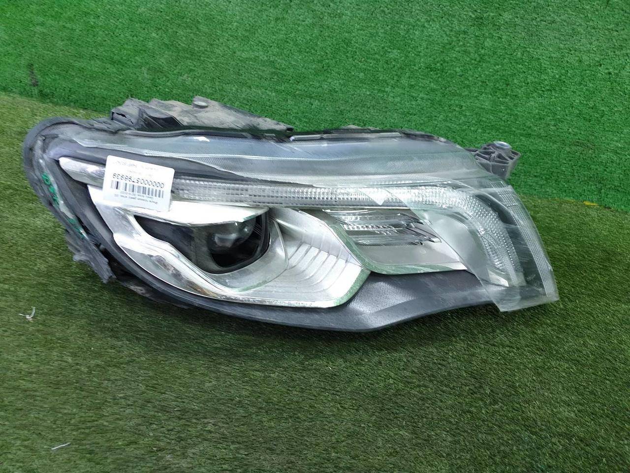 Битая Фара правая Geely Atlas (2016-2022) LED