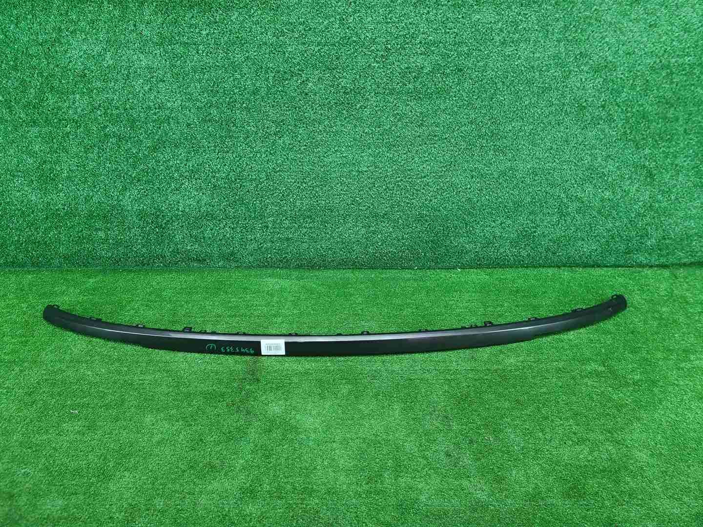 Молдинг переднего бампера RR Vogue 5 L460 (21-нв)