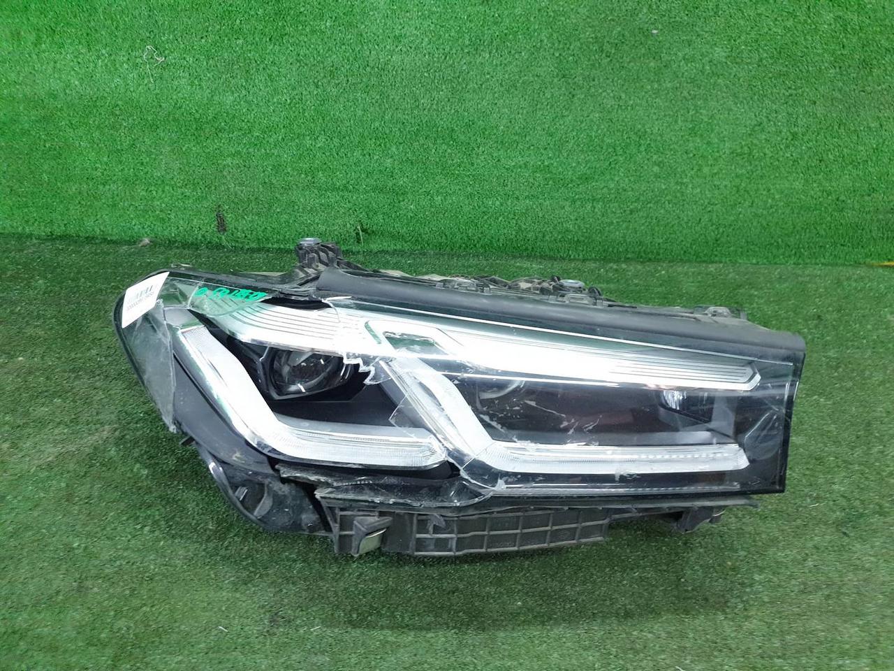 Фара правая BMW 5er G30 (2020-2023) LED