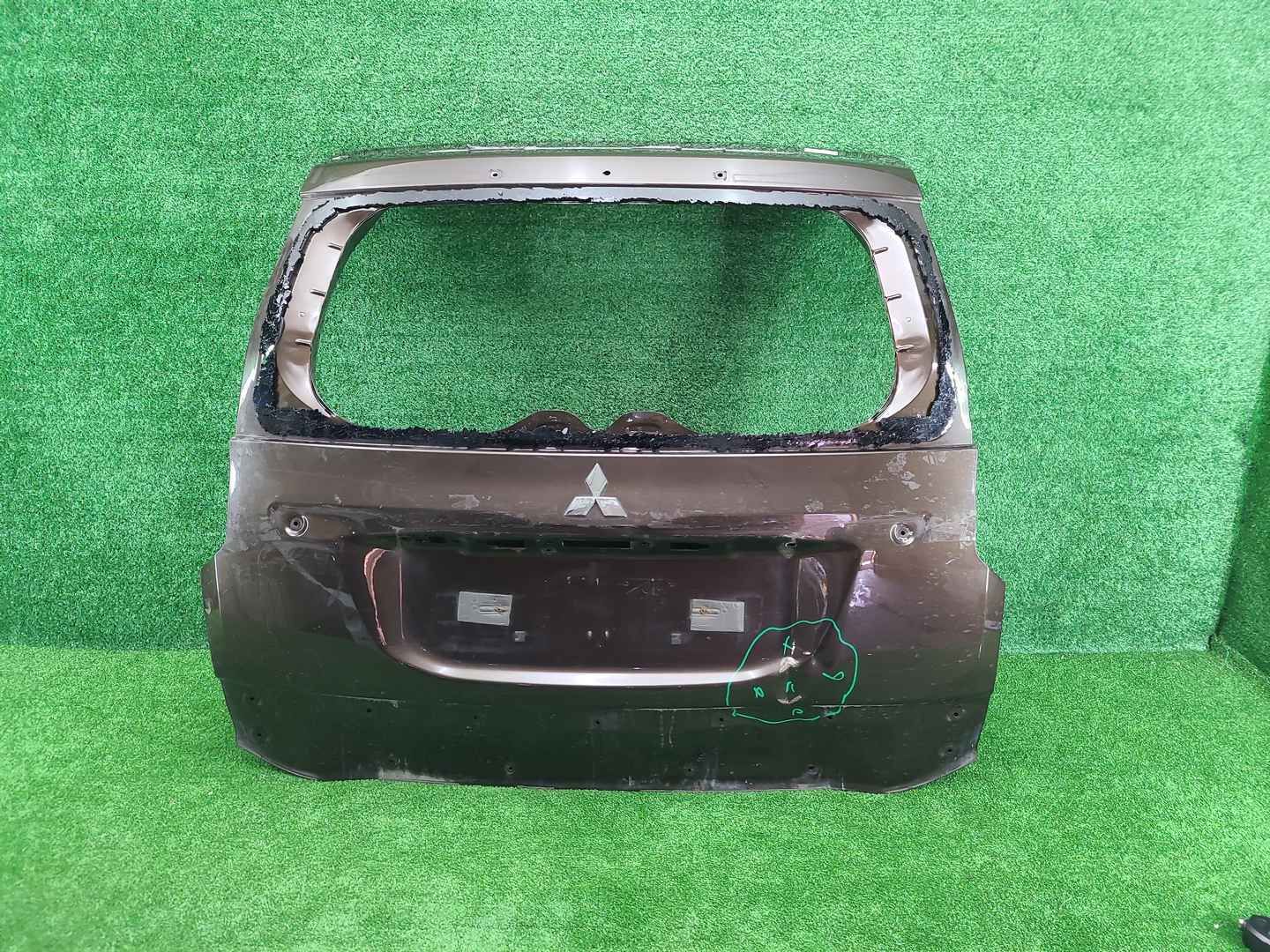 Крышка багажника Mitsubishi Pajero Sport 3 (15-нв)