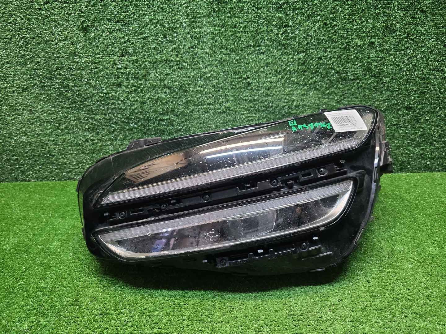Фара левая Genesis G70 (2020-н.в.) LED