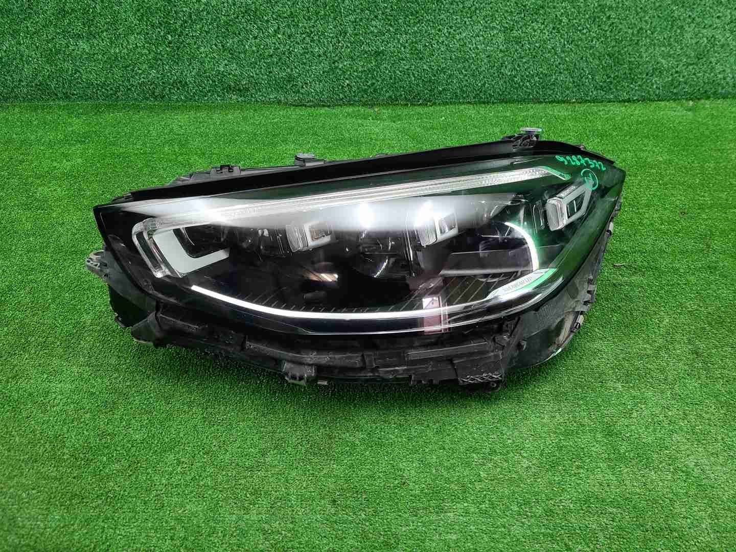 Фара левая Mercedes S W223 (20-нв) Multibeam LED