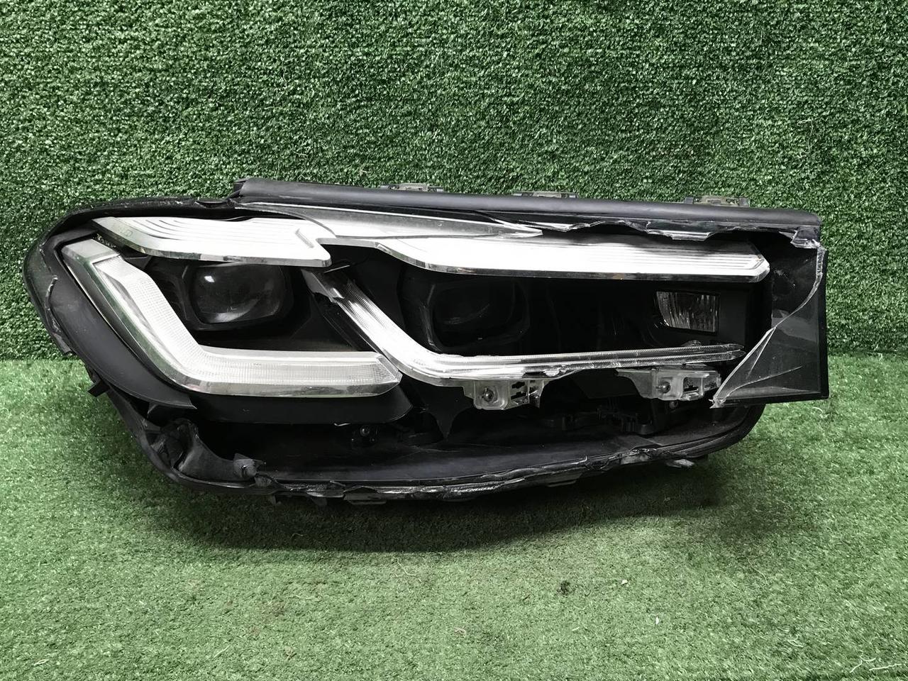 Битая Фара правая BMW 5er G30 (2020-2023) LED
