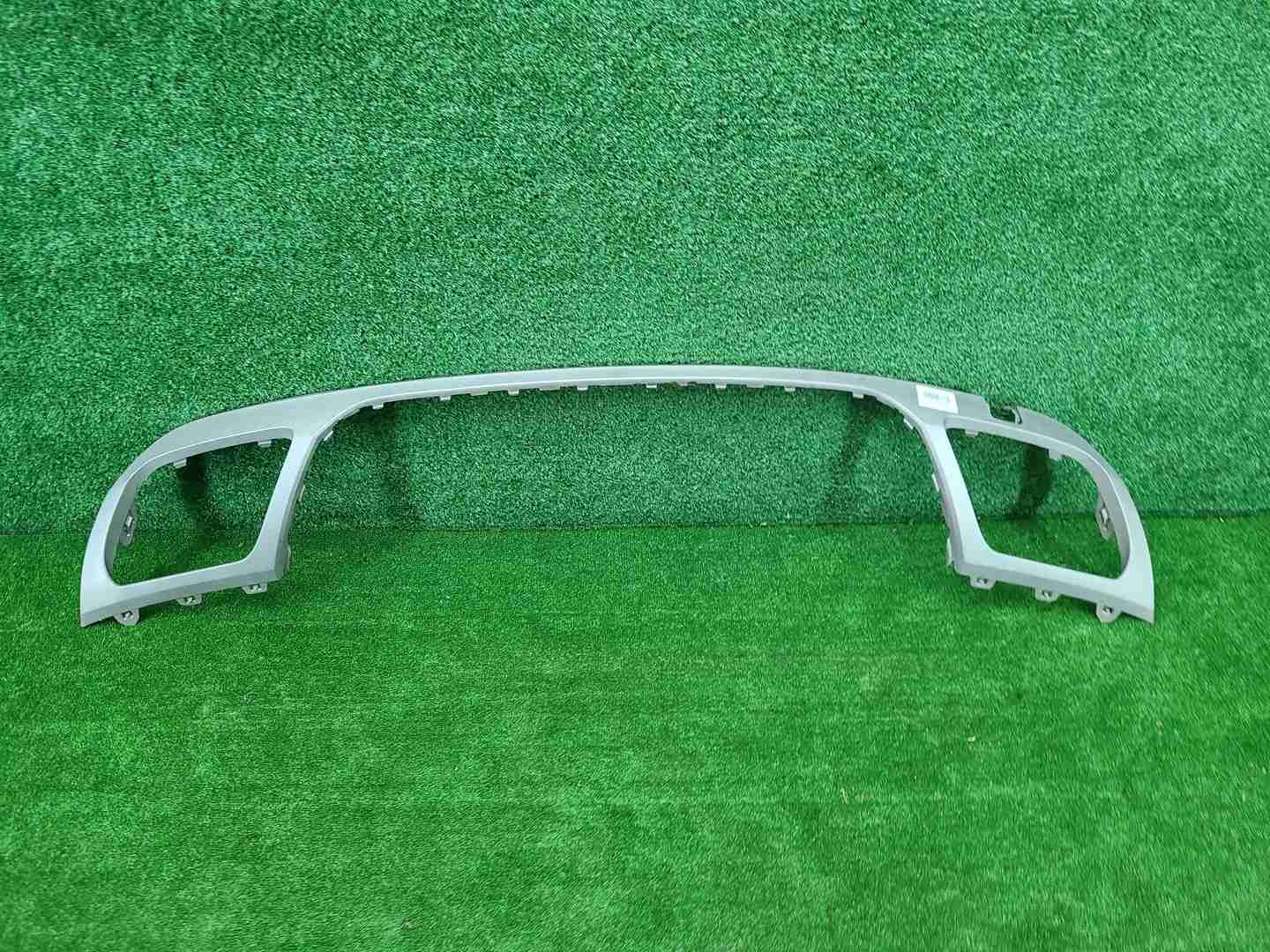 Накладка юбки заднего бампера VW Teramont (17-22)