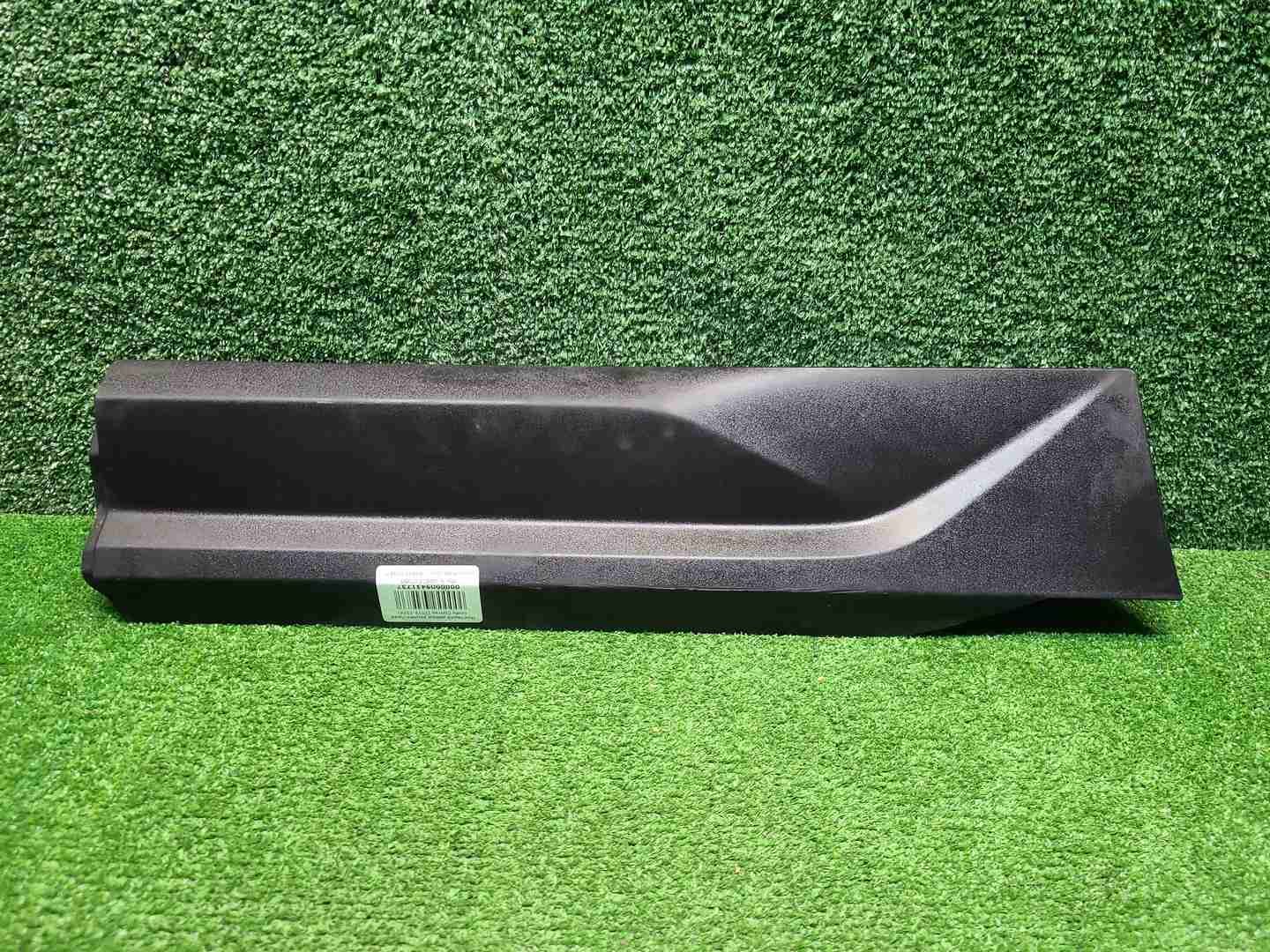 Накладка двери задняя правая Geely Coolray (19-24)