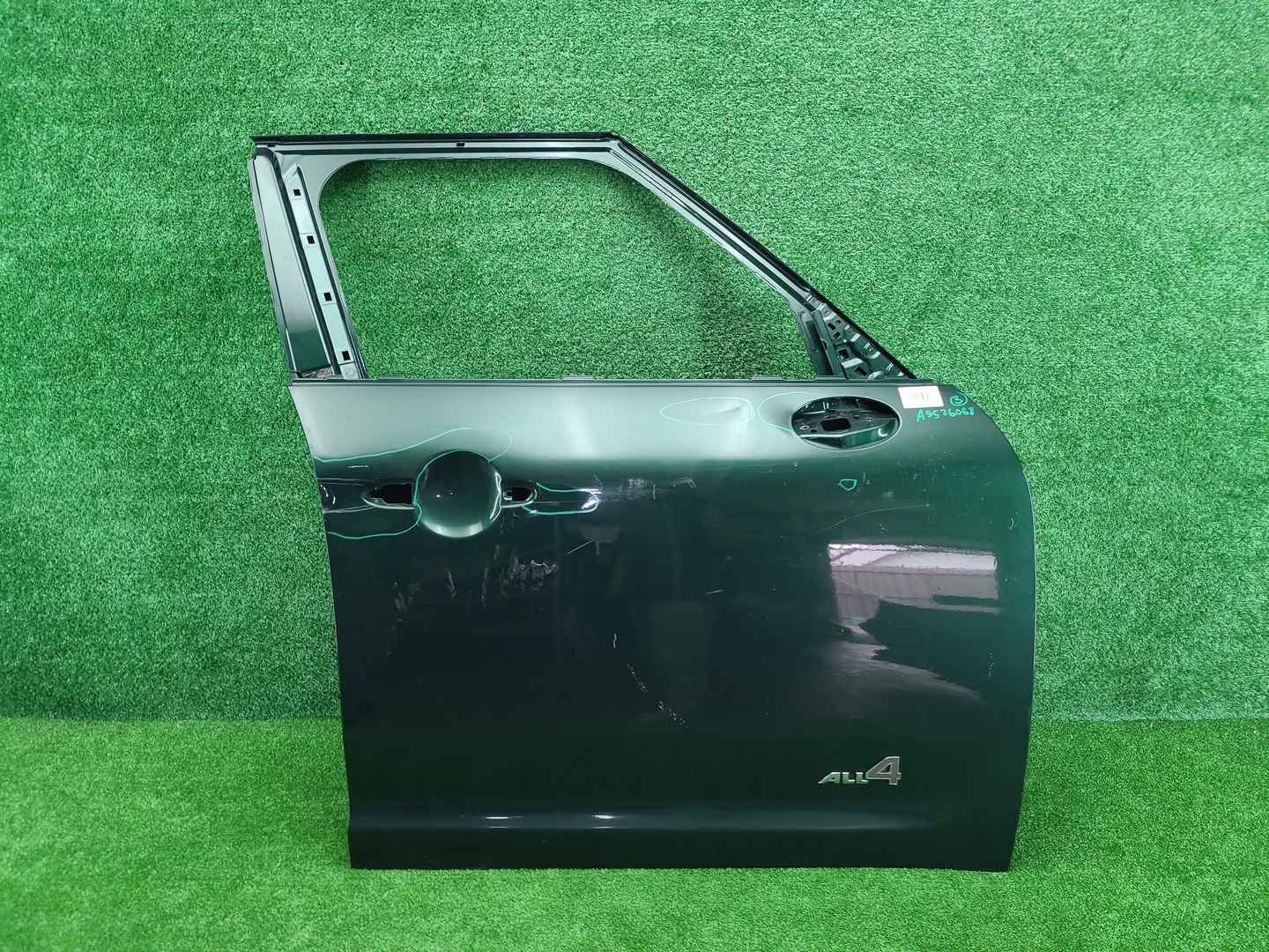 Дверь передняя правая MINI Countryman F60 (16-23)