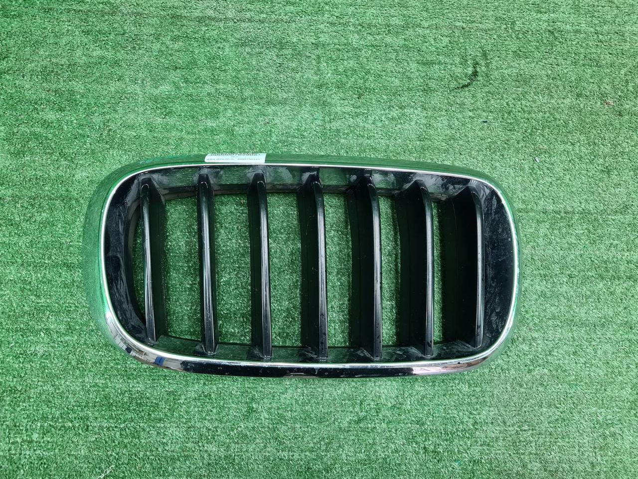 Решетка радиатора правая BMW X5 F15 X6 F16 (13-18)