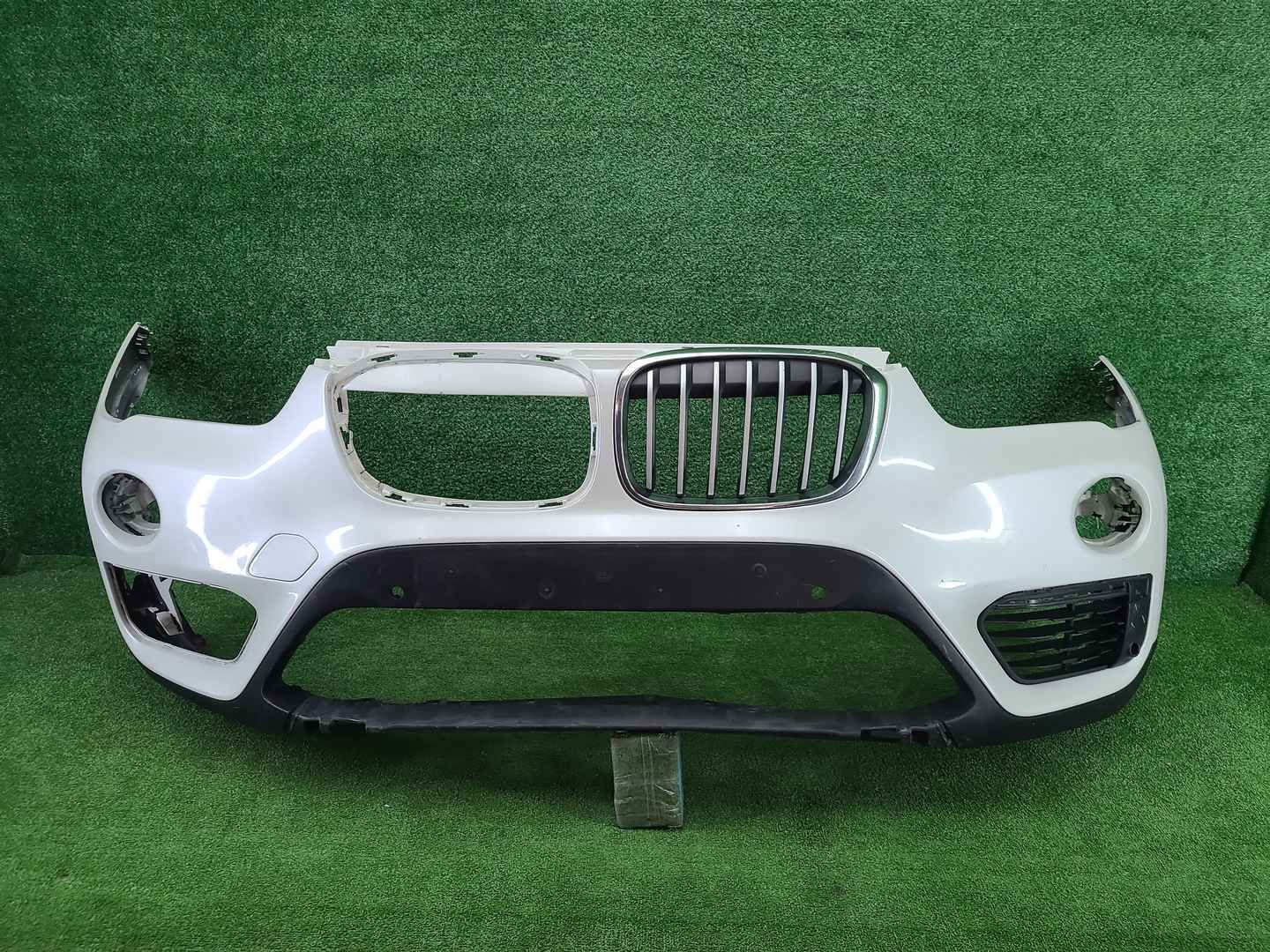 Бампер передний BMW X1 F48 (2015-2019)