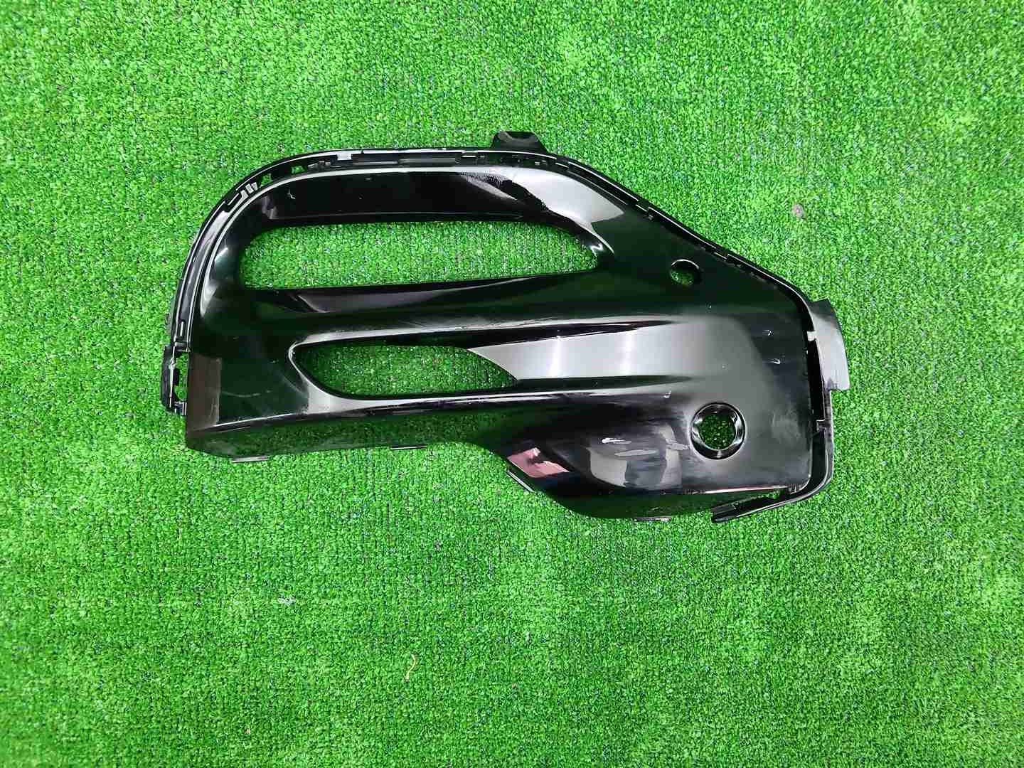 Накладка ПТФ правая BMW X5 G05 (18-23) M-paket