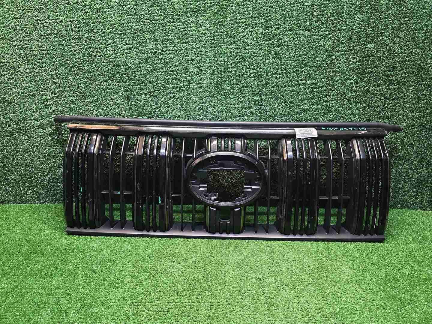 Решетка радиатора Toyota LC Prado 150 17-24 Black