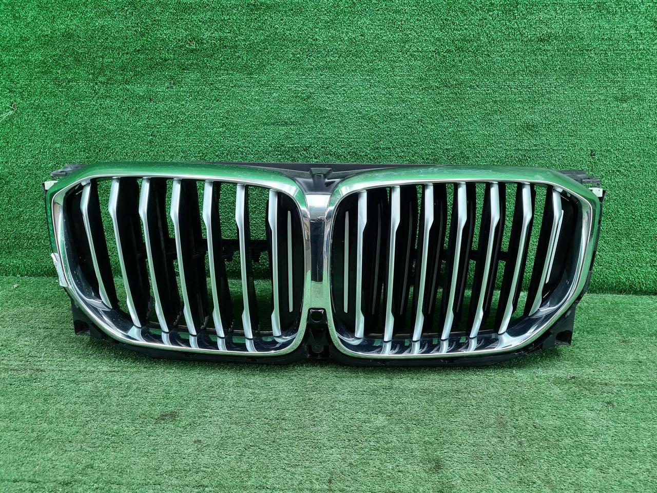 Решетка радиатора BMW X5 G05 (2018-2023)