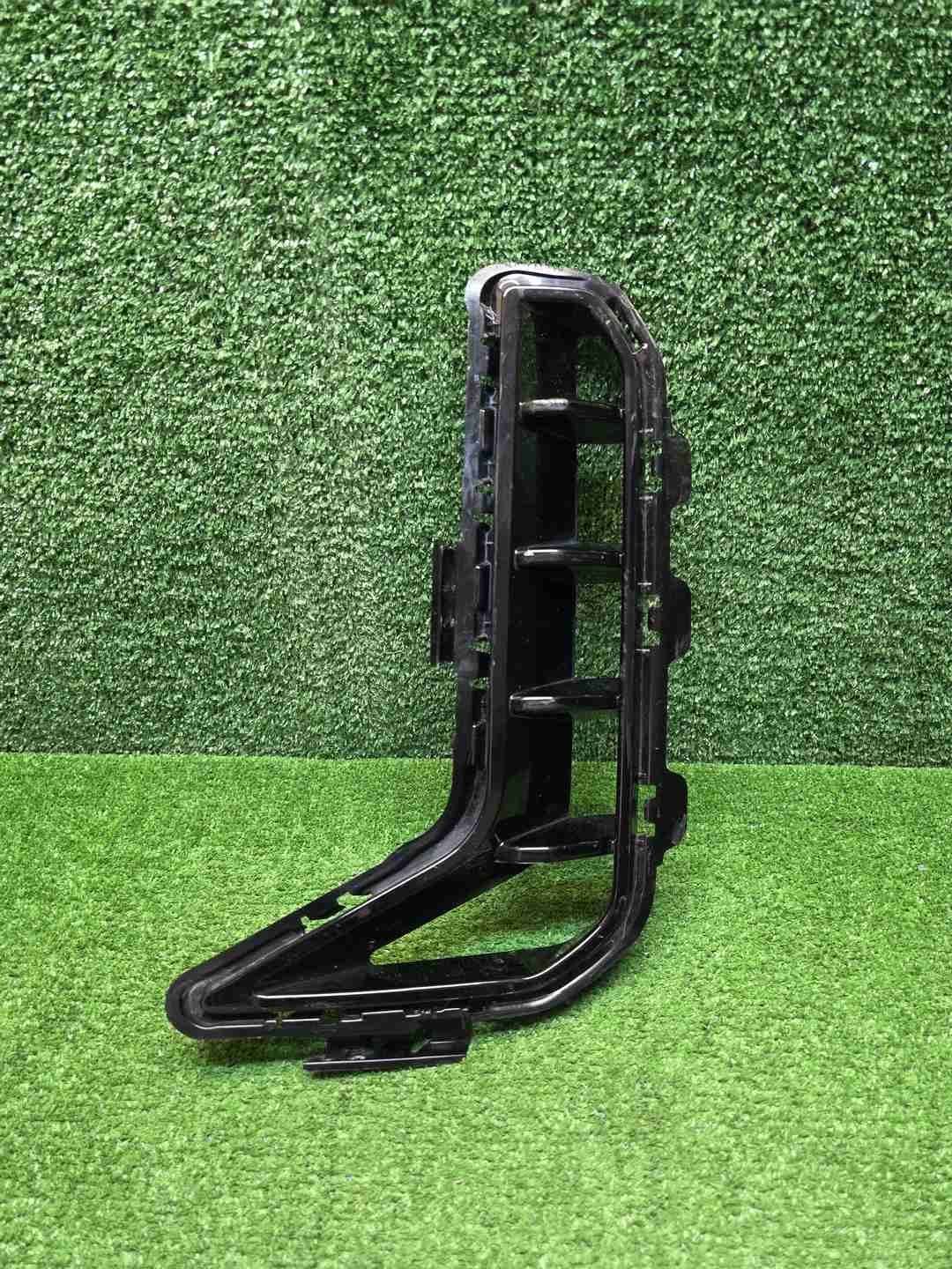 Накладка бампера левая BMW X6 G06 (23-нв) M-paket