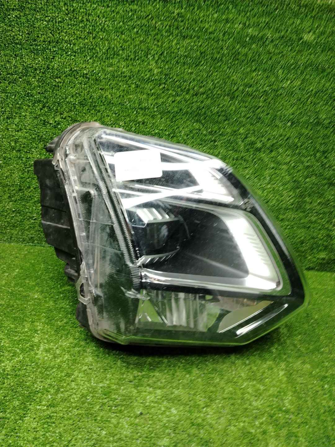 Фара правая Omoda C5 (2022-2025) LED