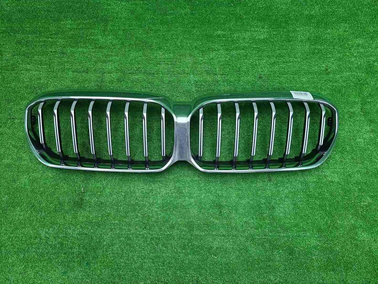 Решетка радиатора BMW 5er G30 (2020-2023)