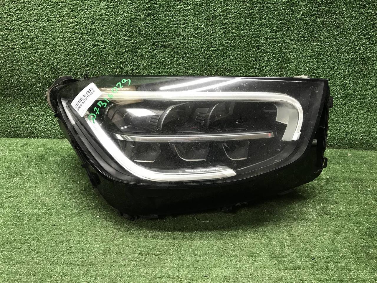 Фара правая Mercedes GLC X253 (19-22) LED