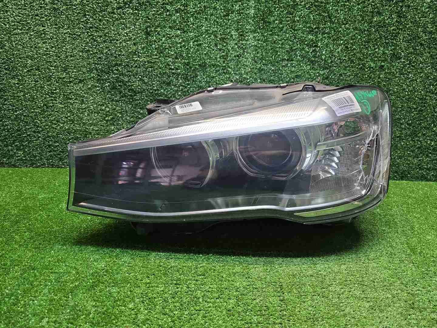 Фара левая BMW X3 F25 X4 F26 (2014-2017) ксенон