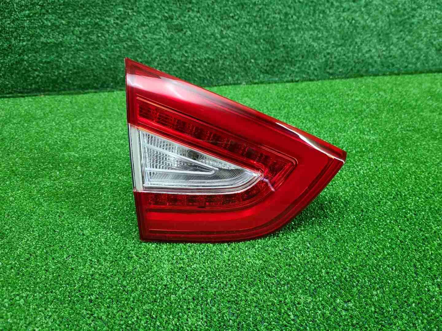 Фонарь левый внутренний Hyundai IX35 (2013-2015)