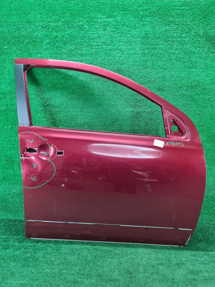 Дверь передняя правая Nissan Qashqai j10 (2006-2013)