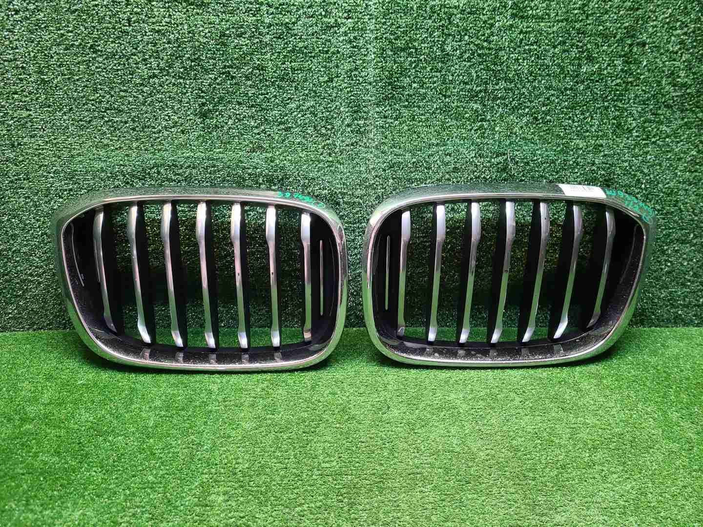 Решетка радиатора Комплект BMW X3 G01 (2017-2021)