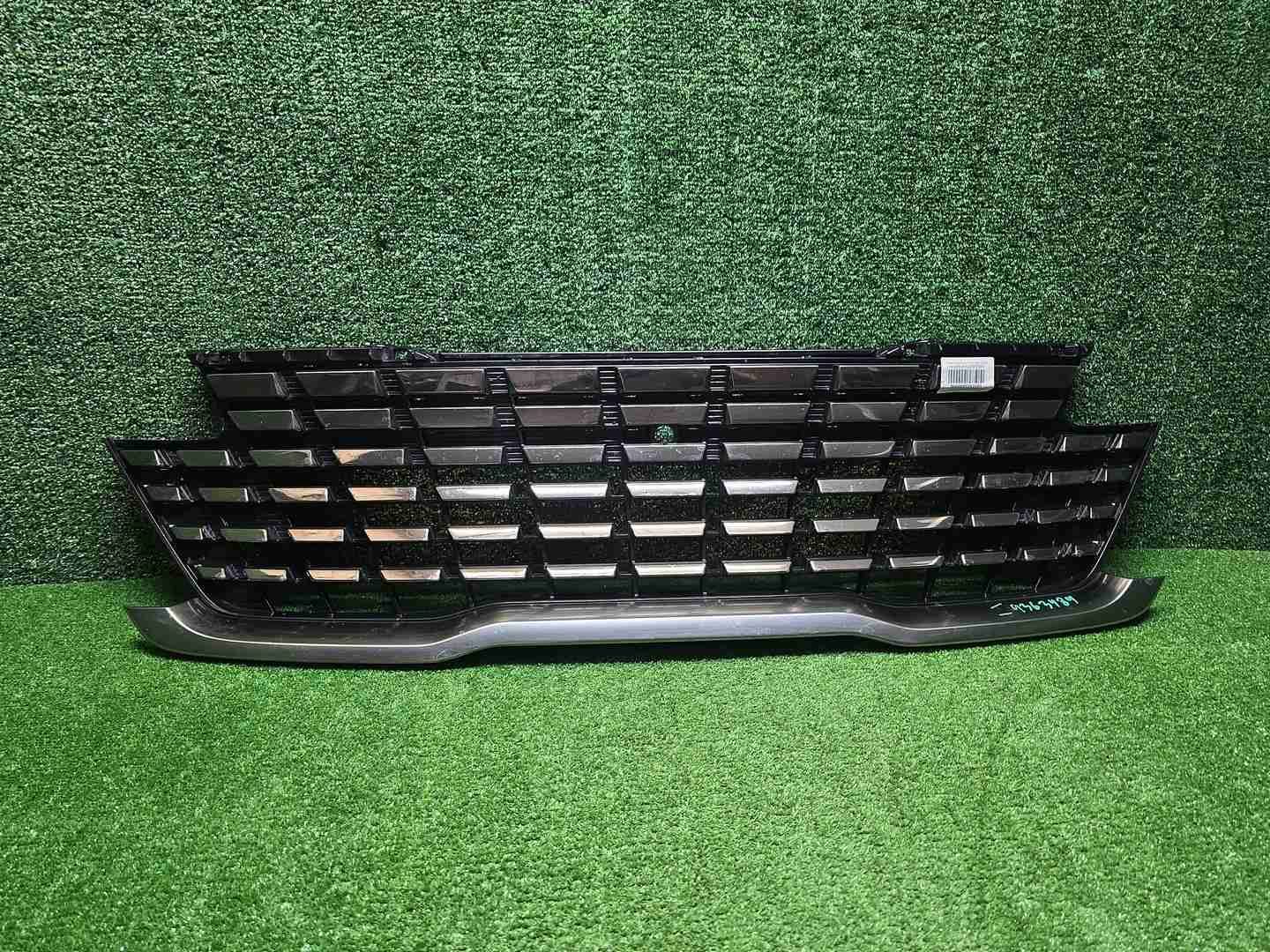 Решетка радиатора Kia Carnival 4 (2020-2023)