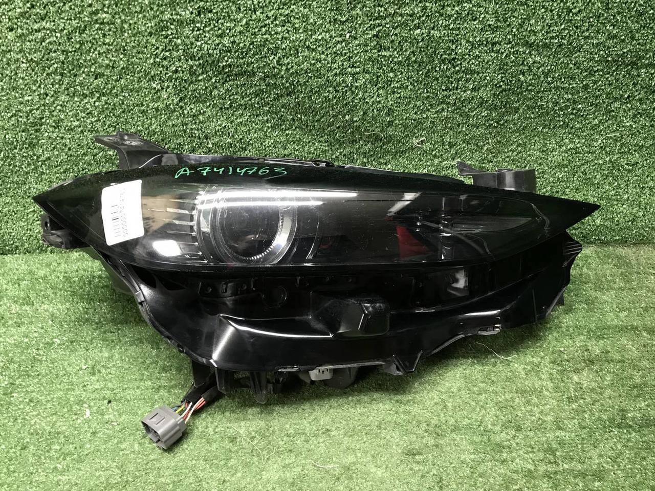 Фара правая Mazda CX-4 1 (2019-2024) LED