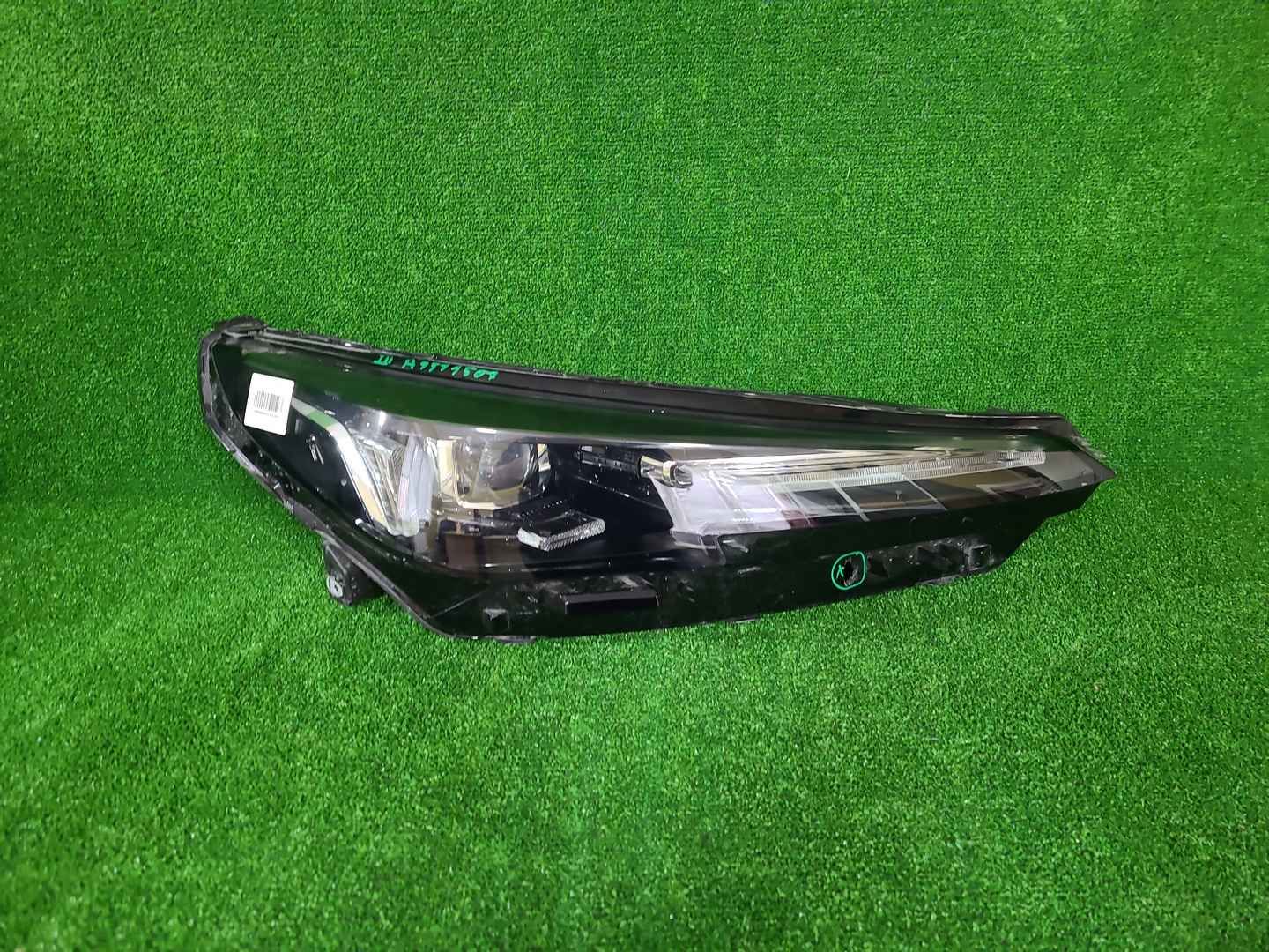 Фара правая Changan CS55PLUS (2021-2024) LED