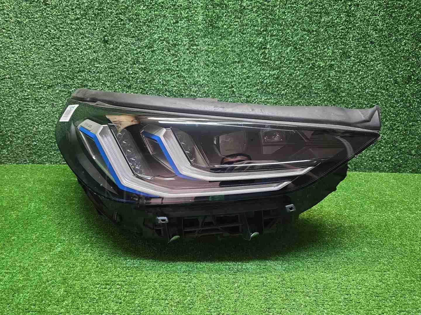 Фара правая BMW X3 G45 G48 (2024-н.в.) LED